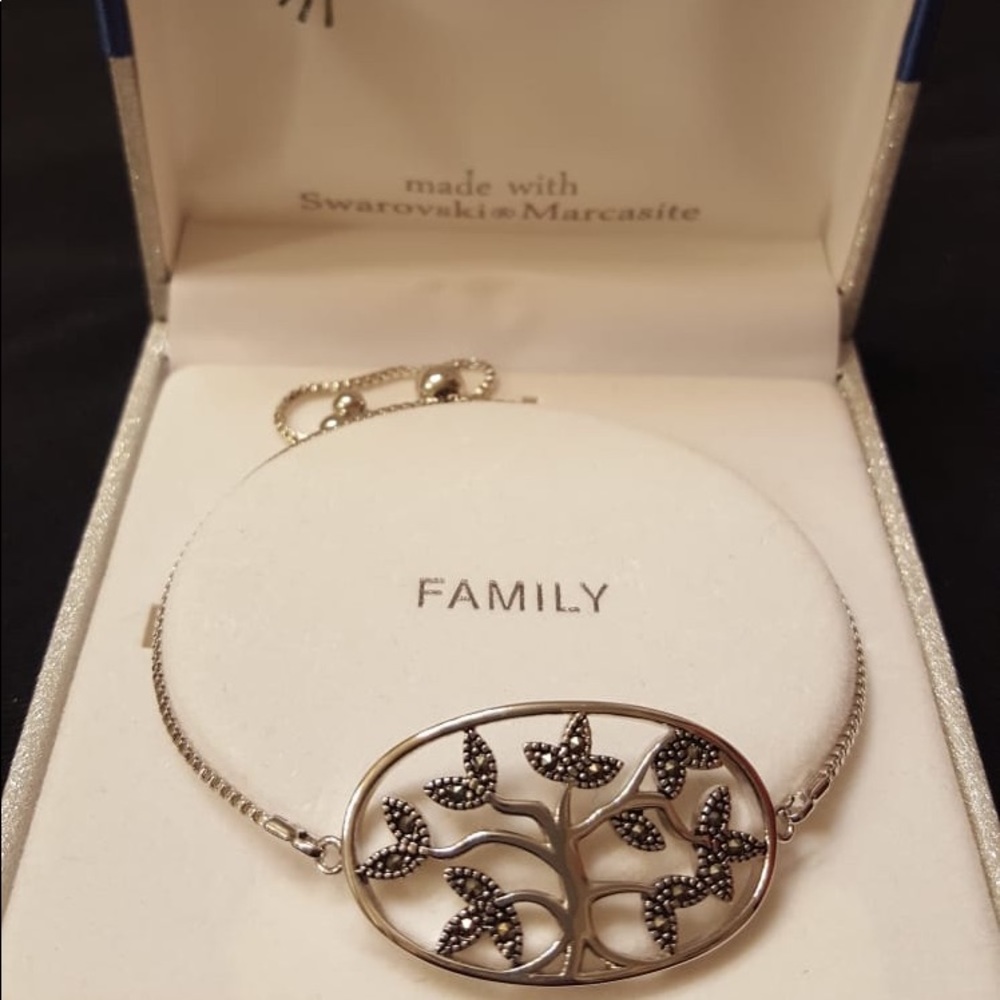 Brilliance “Family” Bracelet w/Swarovski Crystals